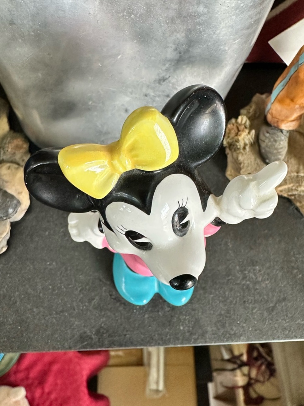 Vintage Walt Disney Productions Minnie Mouse Ceramic Figurine Pink Dress - Picture 5 of 6
